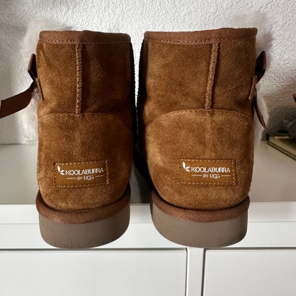 Ugg Boots size 10 - Picture 2 of 5